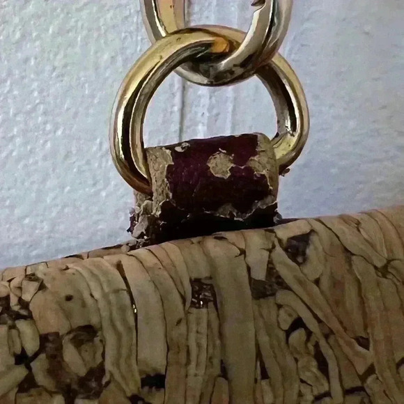 Pixie Mood Cameron Wristlet Wallet Wine & Cork Key Holder Zip Closure - Picture 4 of 5